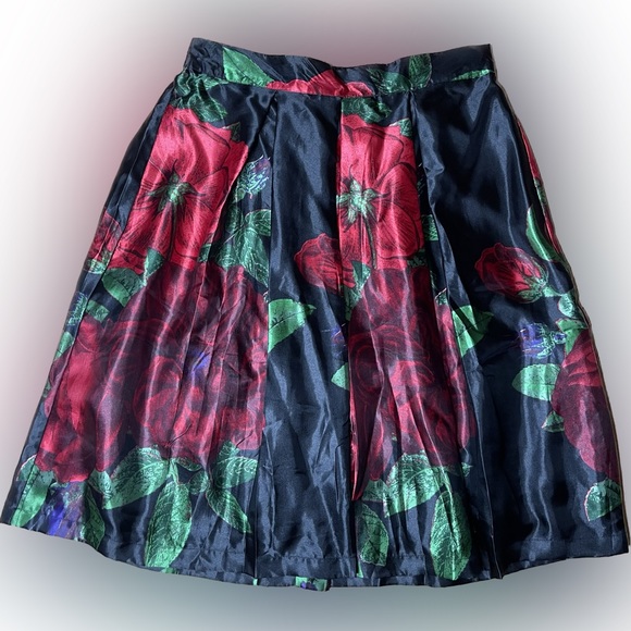 Ashley Stewart Full Knee Length Skirt I Floral I Pockets - Picture 4 of 4